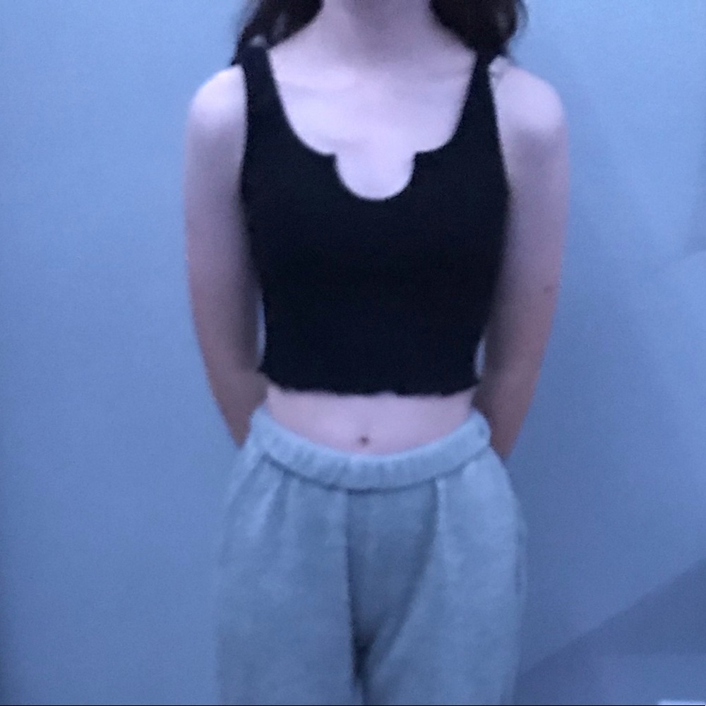 Black crop top